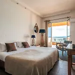 Surplage Cavaliere Hotel Le Lavandou