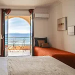 Surplage Cavaliere Hotel 3*