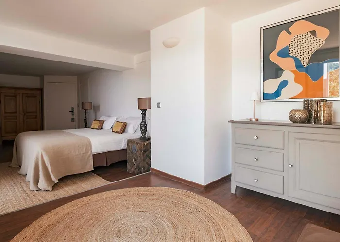 Surplage Cavaliere Hotel 3*