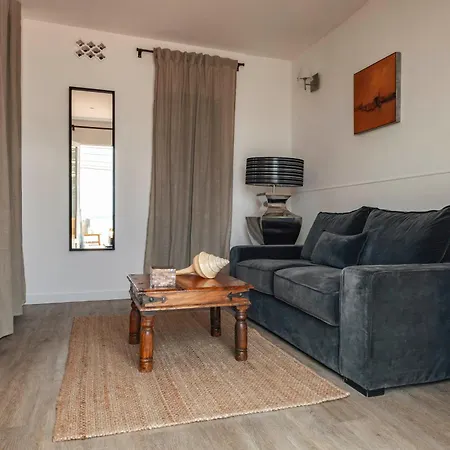 Surplage Cavaliere Le Lavandou