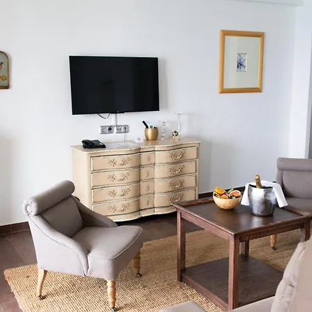 Surplage Cavaliere 3* Le Lavandou