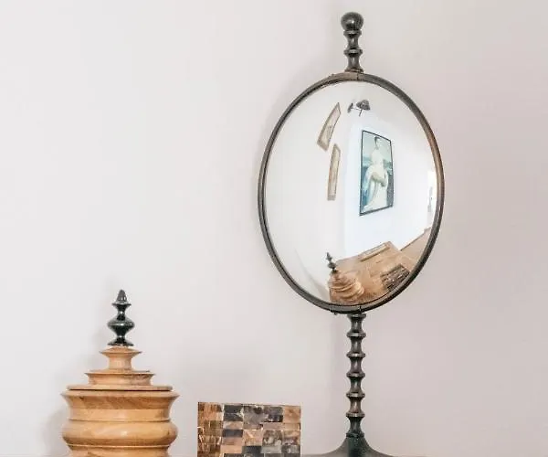 Surplage Cavaliere לה לבאנדו