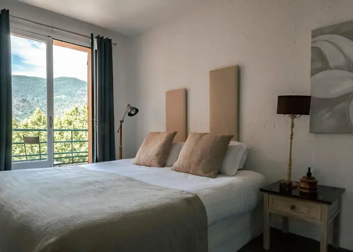 Surplage Cavaliere 3* Le Lavandou