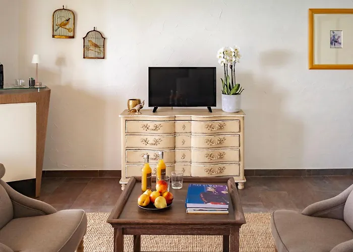 Hotell Surplage Cavaliere Le Lavandou