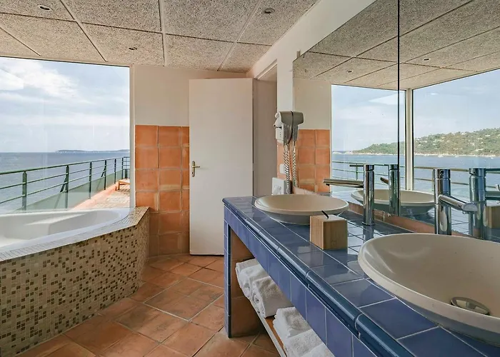 Surplage Cavaliere Hotell