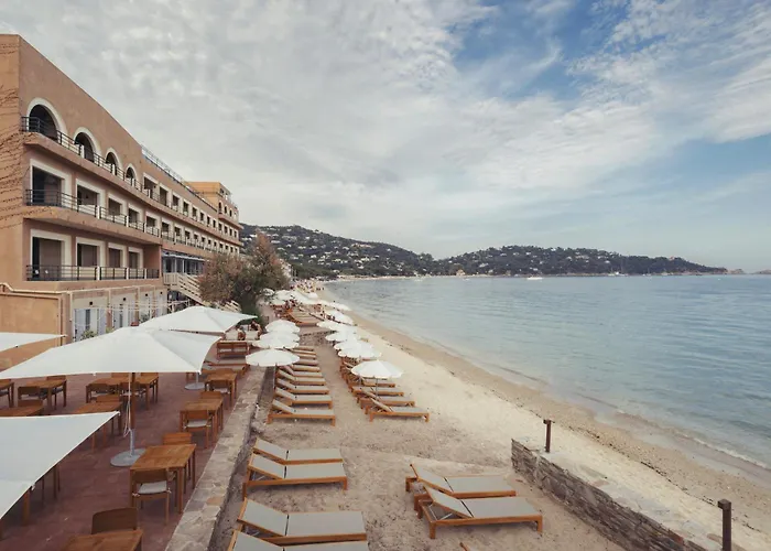 Surplage Cavaliere Hotell